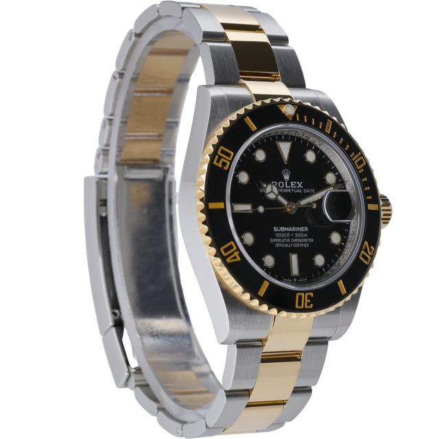 Rolex Submariner 126613 LN Image 2